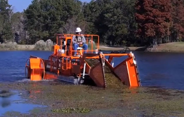 Aquamarine H5-300 Aquatic Weed Harvester